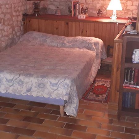 Celles  Chambre De Caractere المظهر الخارجي الصورة